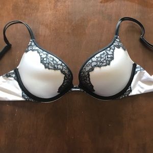 Victoria’s Secret Very Sexy Push-Up